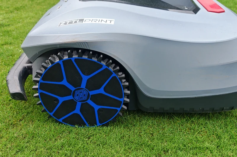 Hookii Neomow X Mähroboter Performance Komplettpaket Spikes