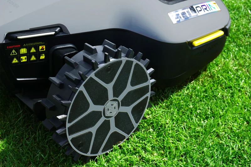 Mammotion Yuka mini 2 Mähroboter Performance Komplettpaket Spikes