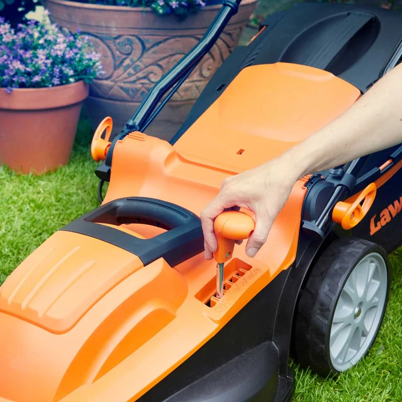 LawnMaster 1600W 37cm | Electric Lawn Mower