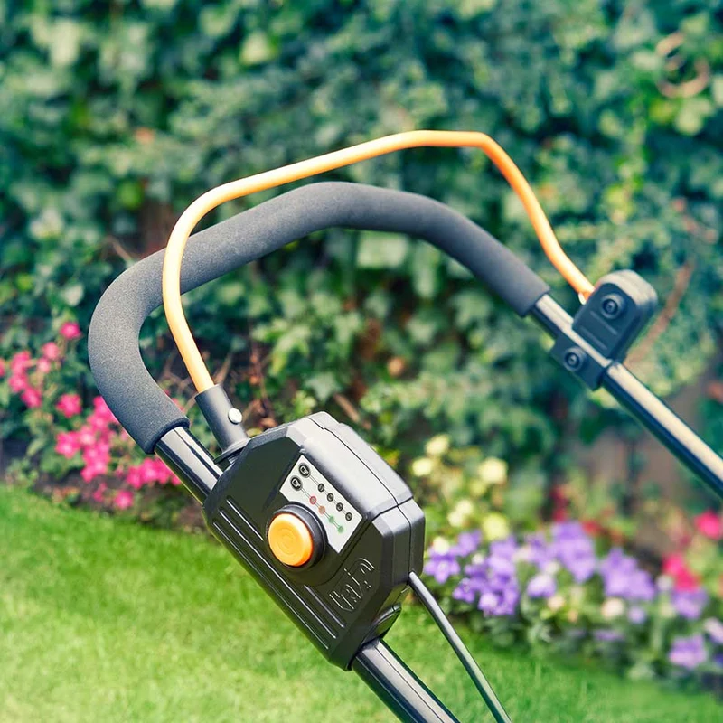 LawnMaster MX 24V 37cm | Cordless Lawn Mower