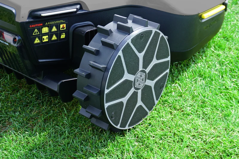 Mammotion Yuka mini Mähroboter Performance Komplettpaket Radabdeckungen