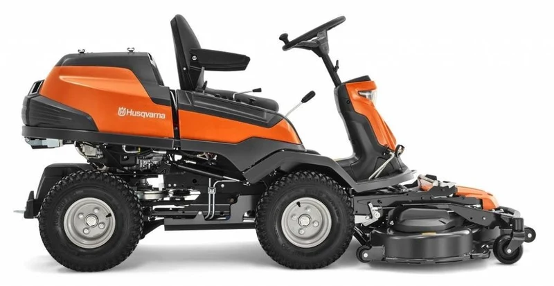 Husqvarna Rider R 418TsX AWD mit verschiedenen Mähwerken