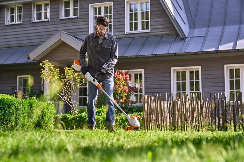 Stihl FSA 50 Akku-Motorsense ohne Akku und Ladegerät