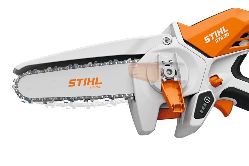 Stihl GTA 30 Akku-Gehölzschneider mit 2x Akku AS 2 und Ladegerät AL 5-2