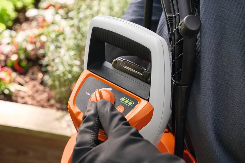 STIHL Akku-Spritzgerät SGA 30 Set mit Akku AS 2 und Ladegerät