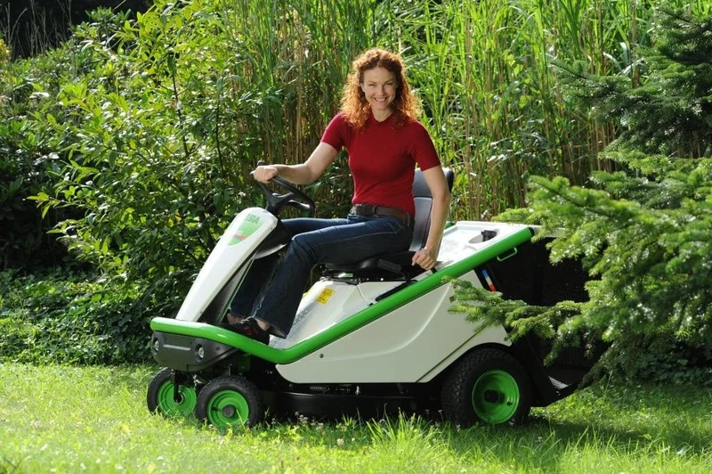 Etesia Rasentraktor MKHP3 Hydro 80