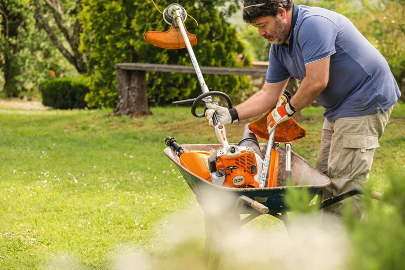 Stihl KM 56 RC-E Benzin-KombiMotor