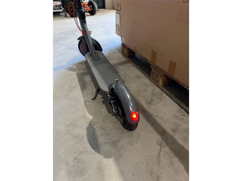 E-Scooter 350W - 20km/h - 30km Reichweite