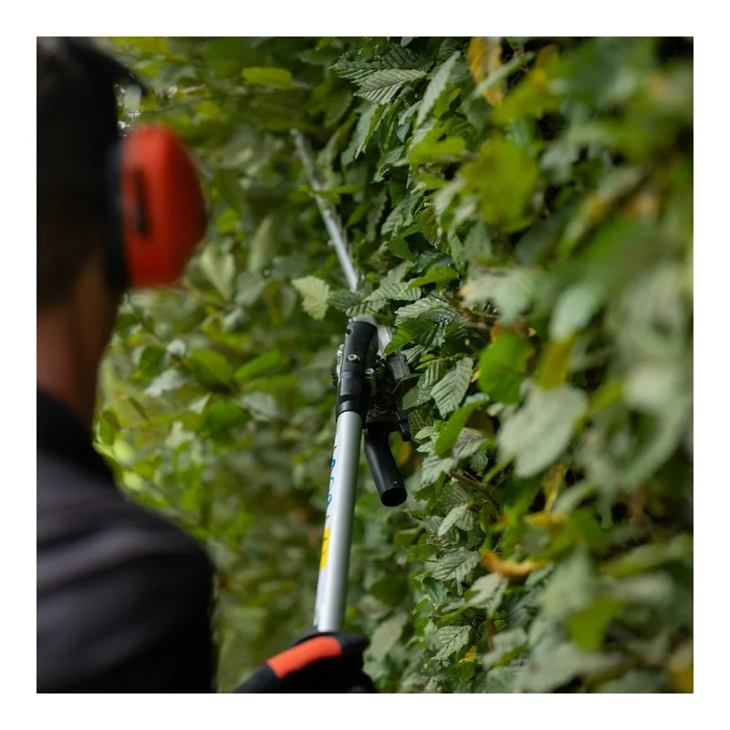 ECHO Akku Stab-Heckenschere DHCA-2600HD-AKTION inkl. 2x 2,5Ah Akku & Schnellladegerät