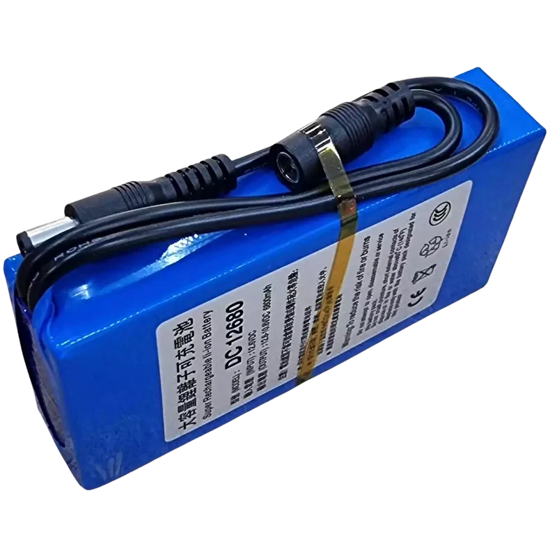Batterie rechargeable Li-ion 12V 6800mAh avec chargeur