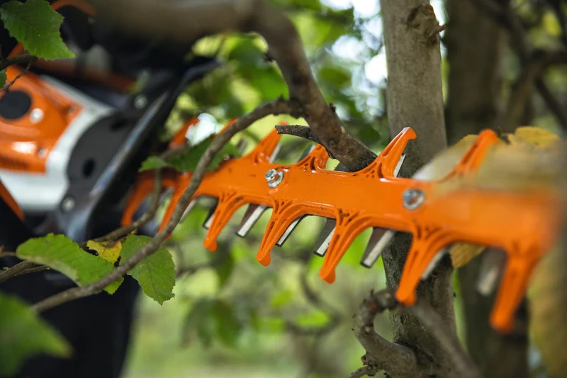 STIHL Akku-Heckenschere HSA 130 R, 75 cm ohne Akku und Ladegerät