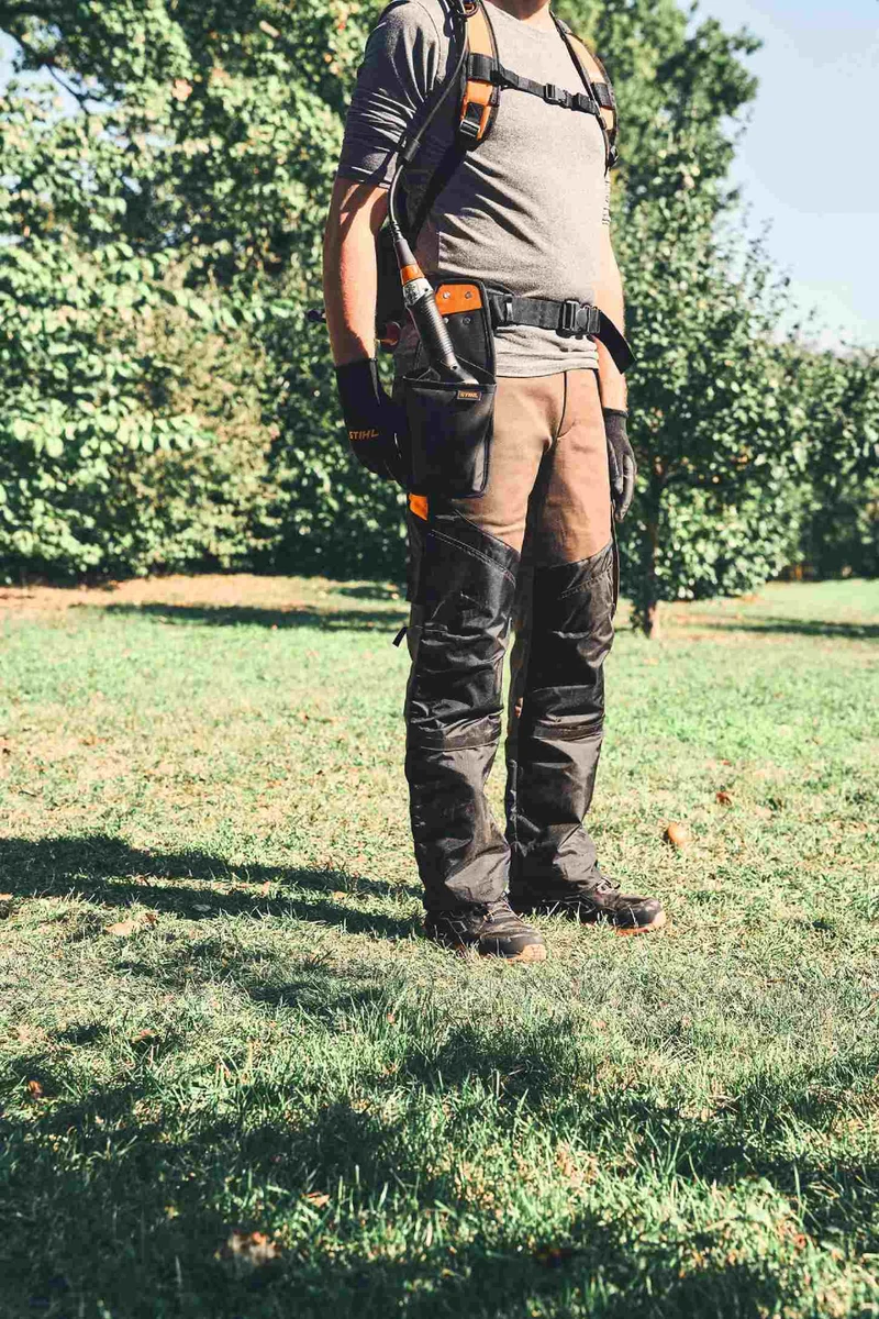 STIHL Akku-Astschere ASA 140 Set mit Akku AP 30