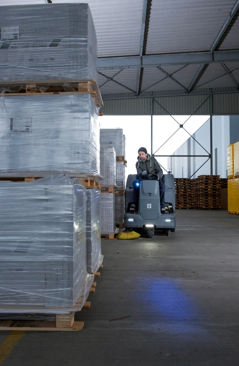 Kärcher KM 100/120 R Bp Pack 2SB Aufsitz-Kehrsaugmaschinen