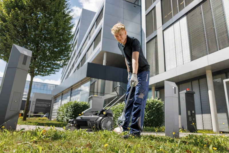 Kärcher KM 70/20 C 2SB Handgeführte Kehr-/ Kehrsaugmaschinen
