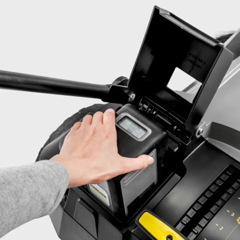 Kärcher KM 70/30 C Bp 2SB Handgeführte Kehr-/ Kehrsaugmaschinen