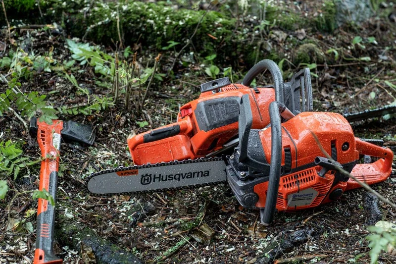 Husqvarna Profi Benzin Motorsäge 550 XP® Mark II (15")