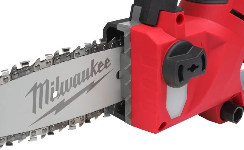 Milwaukee Akku-Astsäge M12FHS-602X FUEL Set mit 2 x 6 Ah Akku und Ladegerät