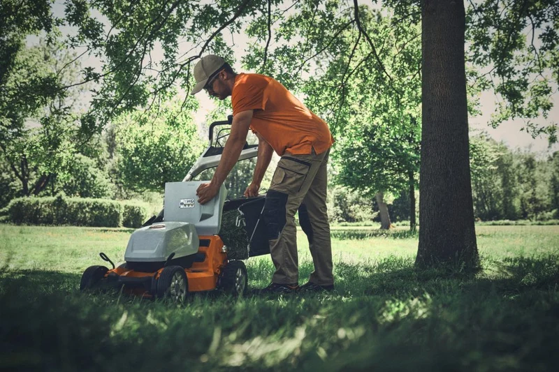 Stihl RMA 750 V Akku-Rasenmäher