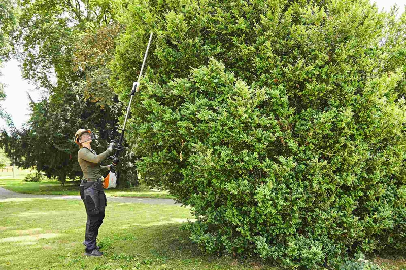 STIHL Akku-Heckenschneider HLA 140 B - ohne Akku und Ladegerät