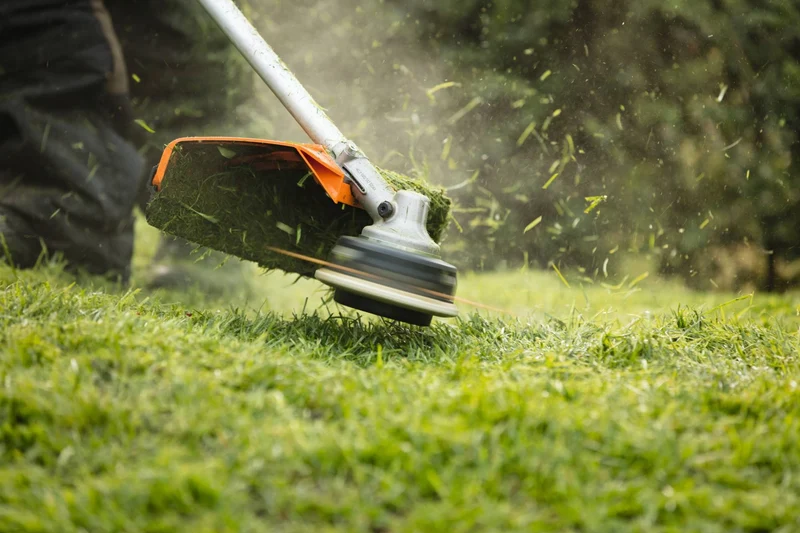 STIHL Akku-Motorsense FSA 130 R - ohne Akku und ohne Ladegerät