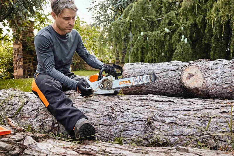 STIHL Akku-Motorsäge MSA 220 C-B 40 cm / 63 PS3 ohne Akku und Ladegerät