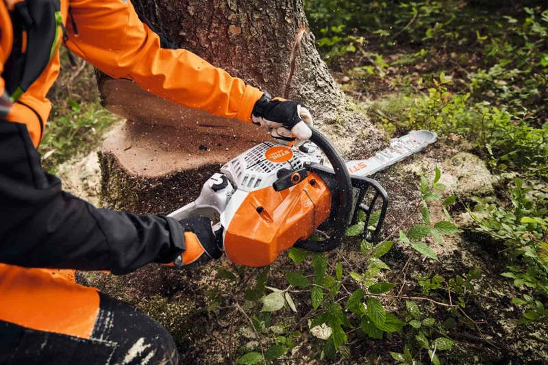 STIHL Benzin-Motorsäge MS 400 C-M VW, 3/8", RS, Schienenlänge 45 cm