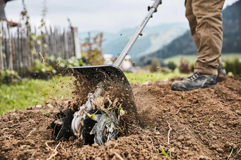 STIHL Bodenfräse-Aufsatz für Kombimotor BF-KM