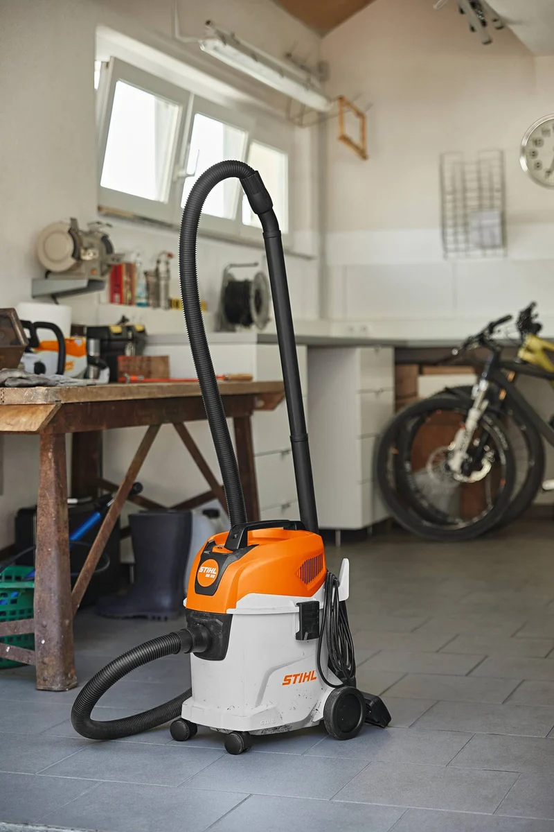 STIHL Nass- und Trockensauger SE 33