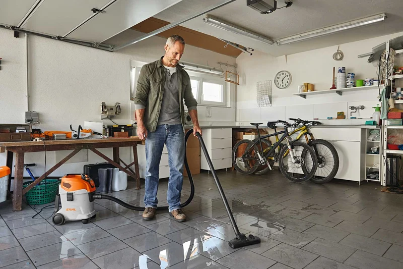 STIHL Nass- und Trockensauger SE 33