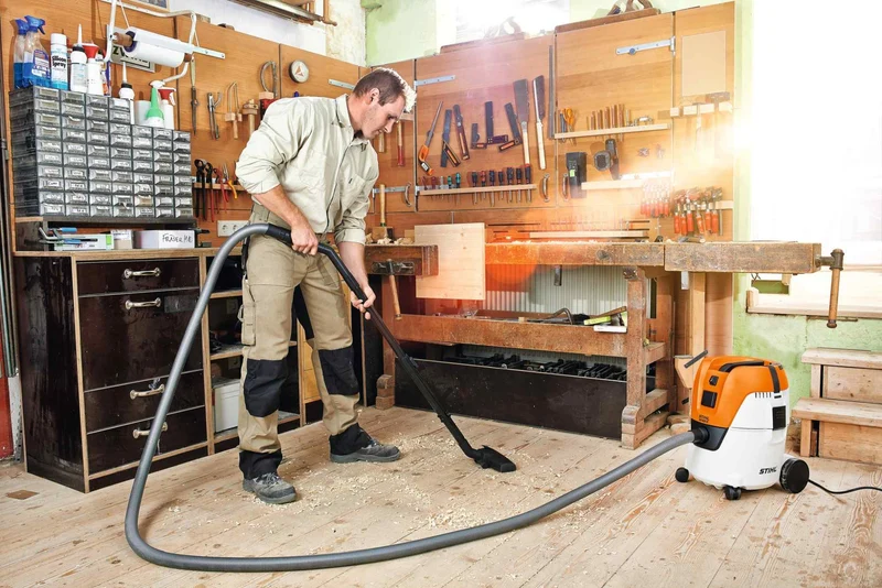 STIHL Nass- und Trockensauger SE 62 E