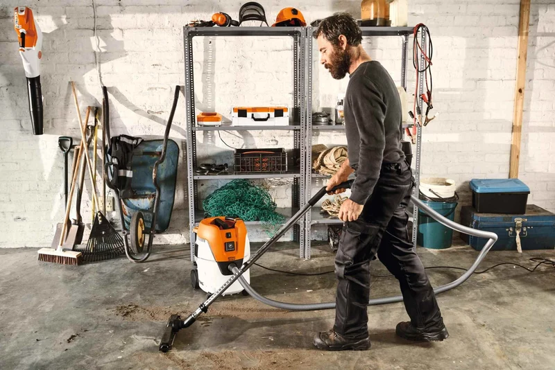 STIHL Nass- und Trockensauger SE 62