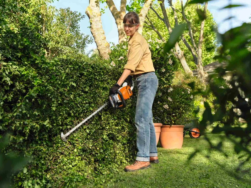 STIHL Akku-Heckenschere HSA 60 ohne Akku und Ladegerät