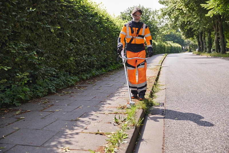 STIHL Akku-Kreiselschere RGA140 - AP-System