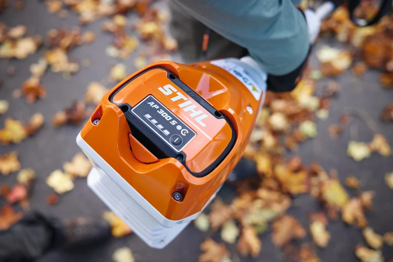 STIHL Laubbläser BG-KM