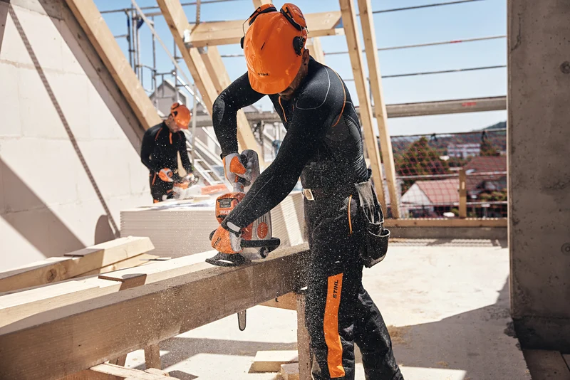 STIHL Akku-Kettensäge MSA200 - AP-System