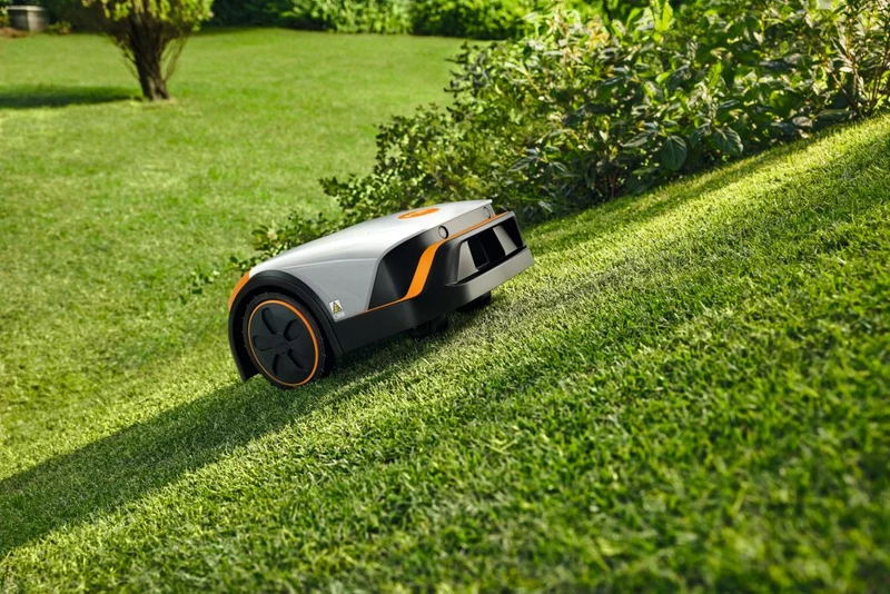 STIHL Mähroboter iMOW3 - bis 500 m²