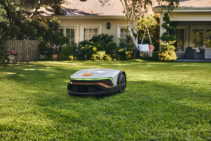 STIHL Mähroboter iMOW6 - bis 3000 m²