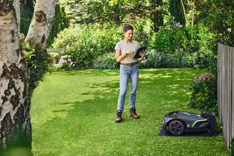 STIHL Mähroboter iMOW5 EVO - bis 1500 m²