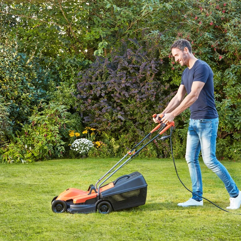 Rasenmäher Black+Decker BEMW451BH-QS 1200W