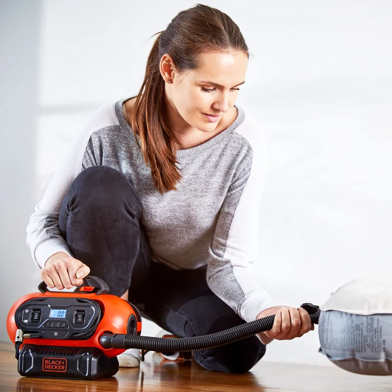 Tragbarer Kompressor Black+Decker BDCINF18N-QS 18 V