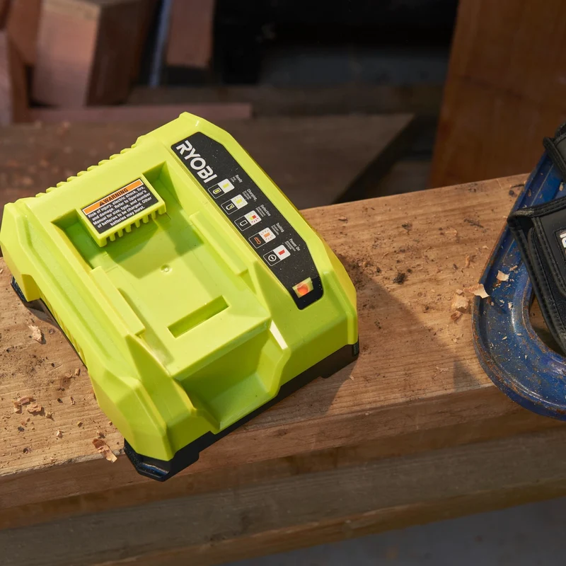 Ladegerät Ryobi RY36C60A 36 V