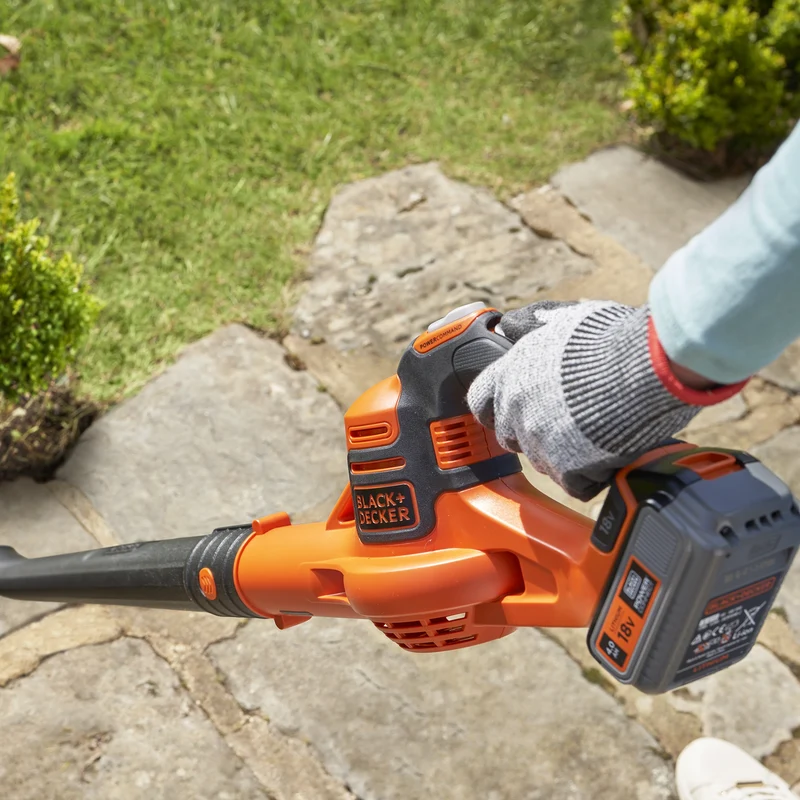 Gebläse Black+Decker GWC1820PC-QW 18 V 2 Ah