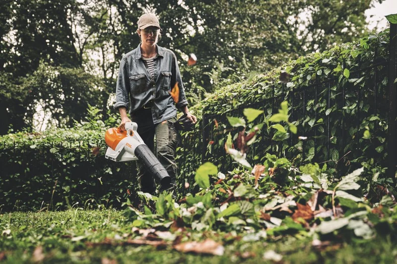 STIHL BGA 250 Akku Laubbläser