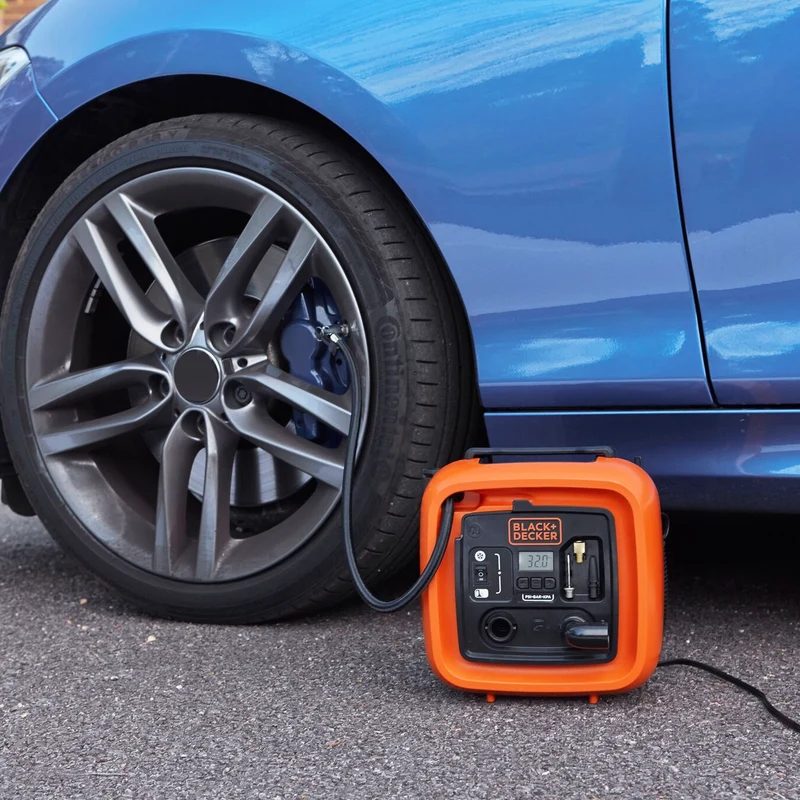 Tragbarer Kompressor Black+Decker ASI400-XJ