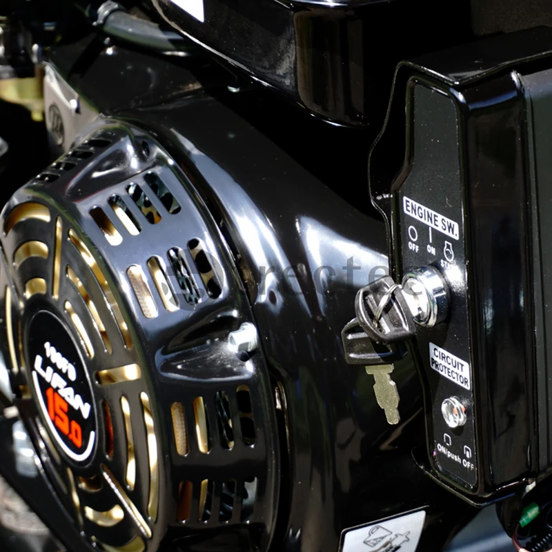 Dragon Standard RS-120 4 M Holzhacker mit Benzinmotor und Off Roadfahrwerk