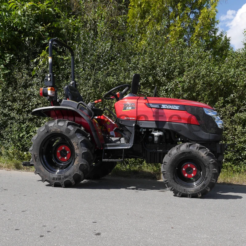 Solis 26 Tiger rot metallic Allrad Traktor