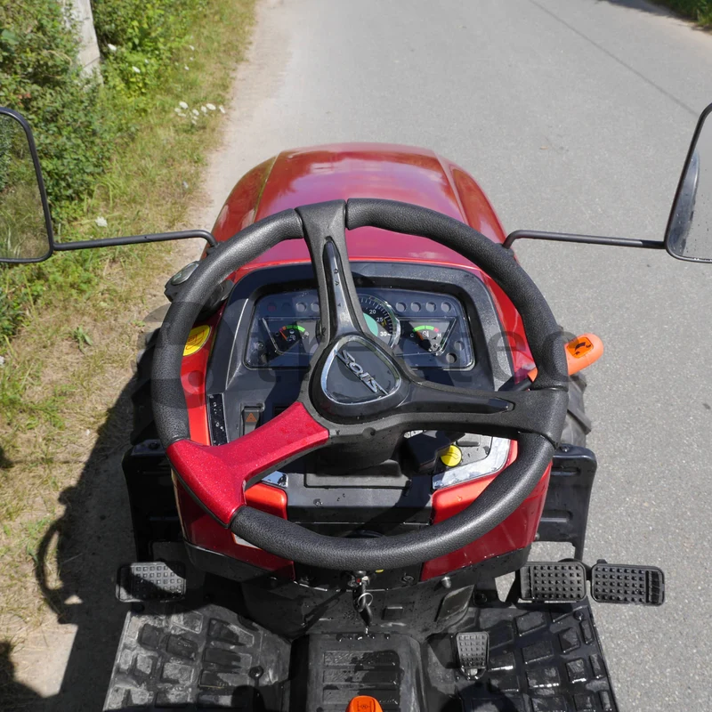 Solis 26 Tiger rot metallic Allrad Traktor