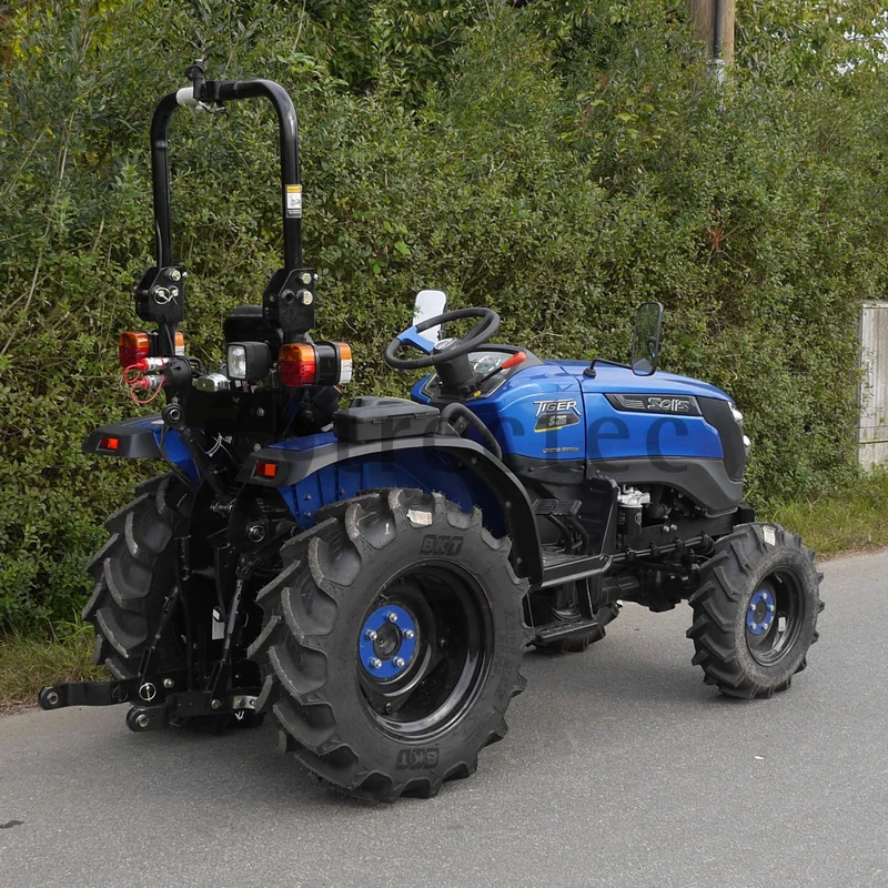 Solis 26 Tiger blau metallic Allrad Traktor