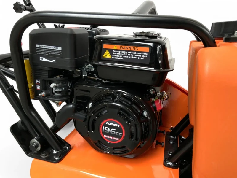 Daewoo Kompakte Benzin Vibrationsplatte Rüttelplatte DATM80