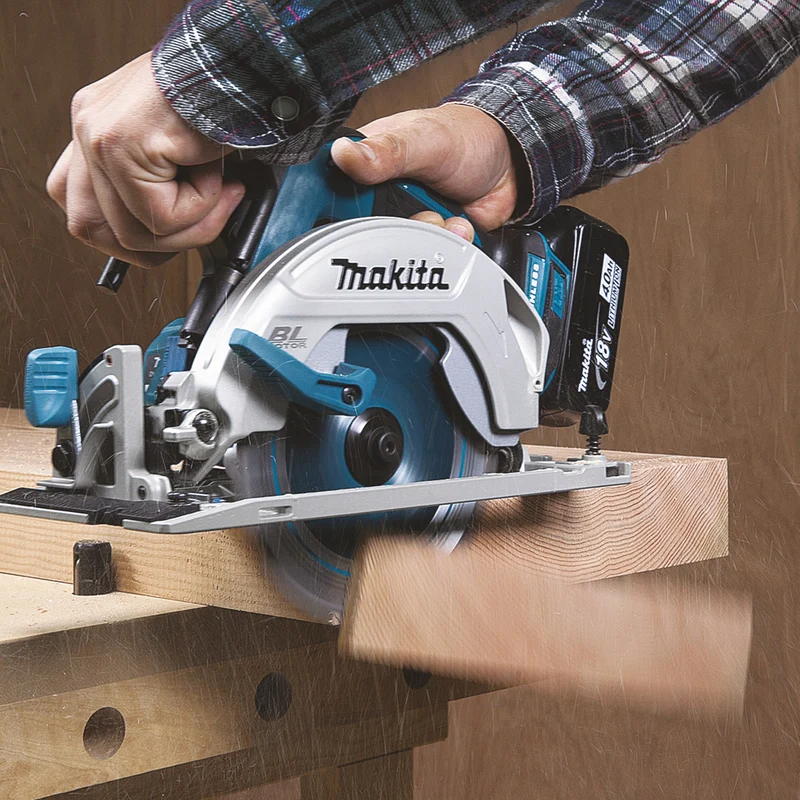 Makita Akku Handkreissäge 18V LXT DHS680Z Solo